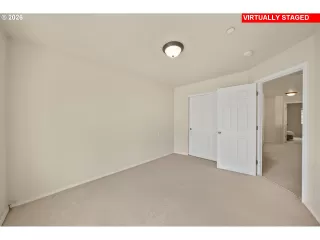 Photo #4: 577532763 Listing