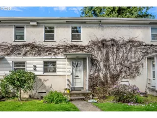 More Details about MLS # 577713446 : 6917 NE BROADWAY