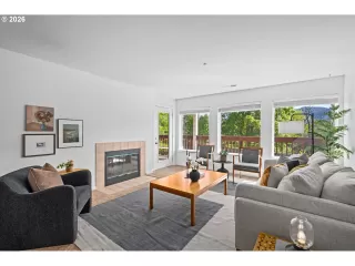 Photo #1: 578107614 Listing 