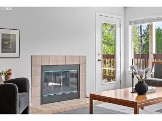 Photo #2: 578107614 Listing 