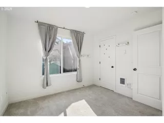 Photo #3: 578153844 Listing 