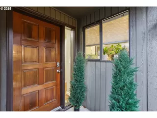 Photo #2: 578352094 Listing 