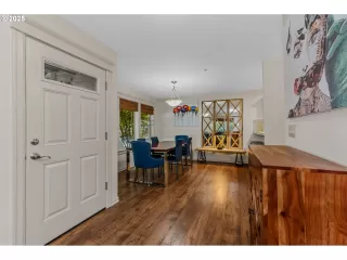 Photo #4: 579218186 Listing