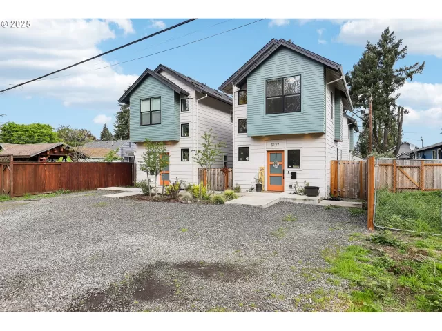 MLS: 579417453 Condo For Sale