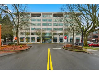 Photo #1: 579796932 Listing