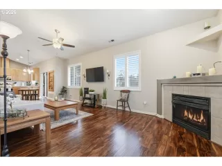 Photo #5: 580045591 Listing 