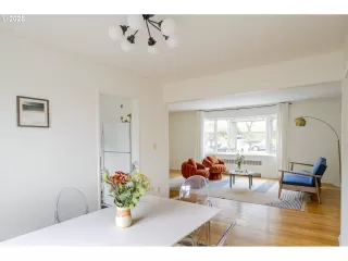 Photo #5: 580454230 Listing 