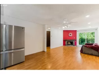 Photo #3: 580500859 Listing