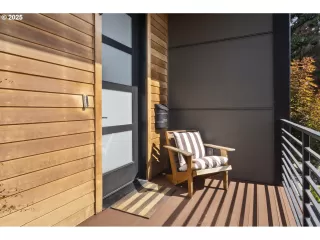 Photo #4: 580820570 Listing