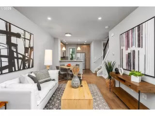 Photo #3: 581194284 Listing 