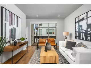 Photo #5: 581194284 Listing 