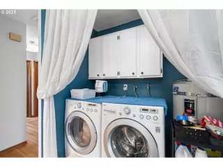 Photo #6: 581992465 Listing