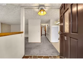 Photo #4: 582241909 Listing 