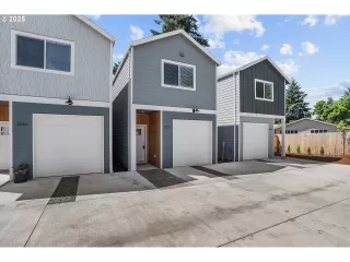 Photo #1: 583310563 Listing