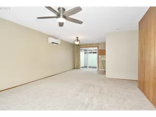 Photo #3: 583603244 Listing