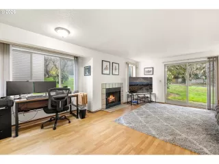 Photo #2: 585757234 Listing 