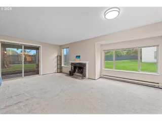 Photo #1: 586785518 Listing 