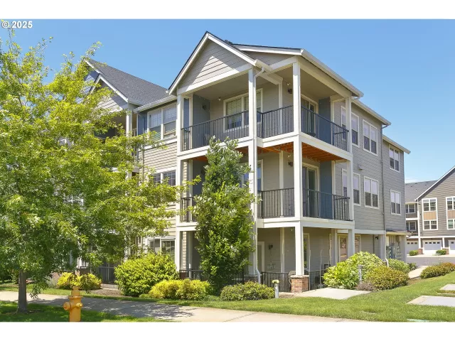 MLS: 586960934 Condo For Sale