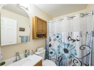 Photo #1: 588089674 Listing