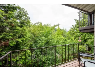 Photo #3: 588089674 Listing