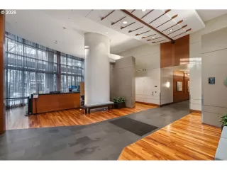 Photo #3: 588718274 Listing