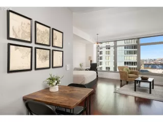 Photo #5: 588718274 Listing