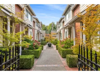 More Details about MLS # 589273775 : 436 5TH ST