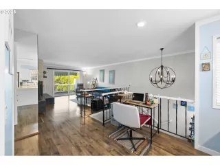 Photo #3: 589508685 Listing