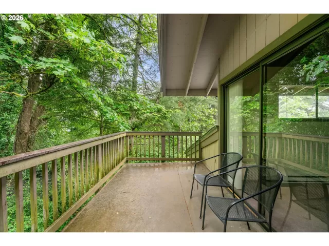 MLS: 589575159 Condo For Sale