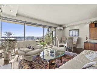 Photo #6: 590205675 Listing