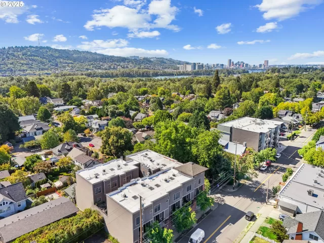 MLS: 590220923 Condo For Sale