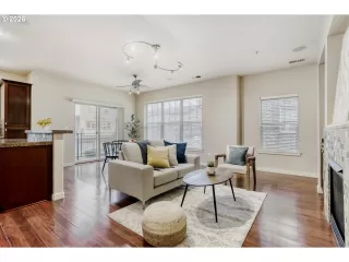 Photo #5: 590842117 Listing 