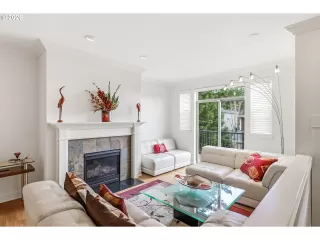 Photo #1: 590915241 Listing 