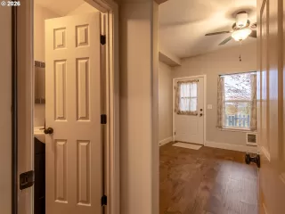 Photo #3: 591320199 Listing