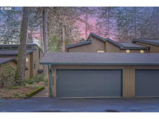 Photo #1: 591633431 Listing