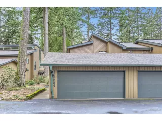 Photo #2: 591633431 Listing