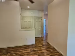 Photo #3: 591790533 Listing 