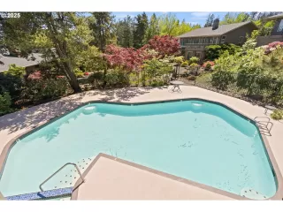 Photo #6: 591870590 Listing 