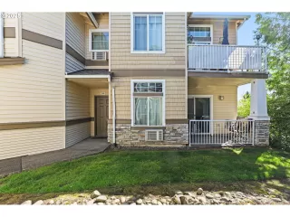 Photo #4: 592489145 Listing 