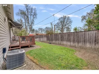 Photo #4: 592638028 Listing