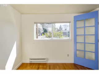 Photo #3: 593243525 Listing