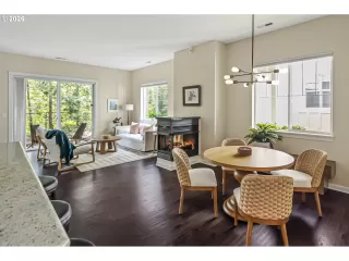 More Details about MLS # 594634910 : 8349 SW 24TH AVE 8