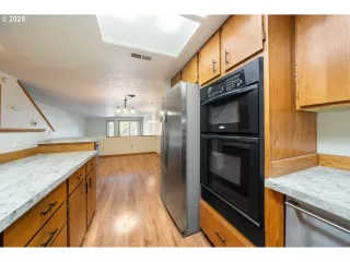 Photo #5: 595458635 Listing 