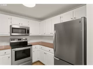 Photo #1: 595619148 Listing 