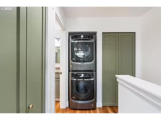 Photo #6: 595652789 Listing 