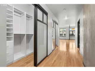 Photo #4: 596120655 Listing 