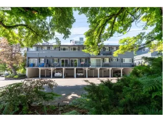 Photo #3: 597836531 Listing 