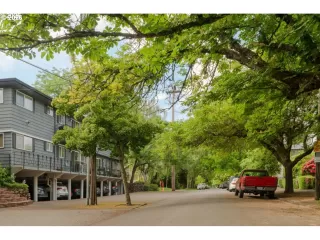 Photo #4: 597836531 Listing 