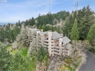 Photo #2: 598650929 Listing 