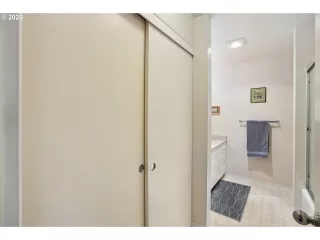 Photo #6: 598650929 Listing 